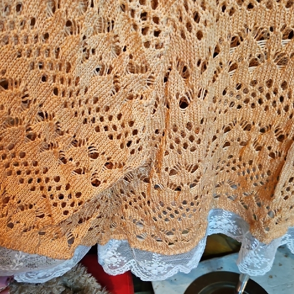 POL Orange Crochet Top with White Lace Trim - Picture 4 of 6